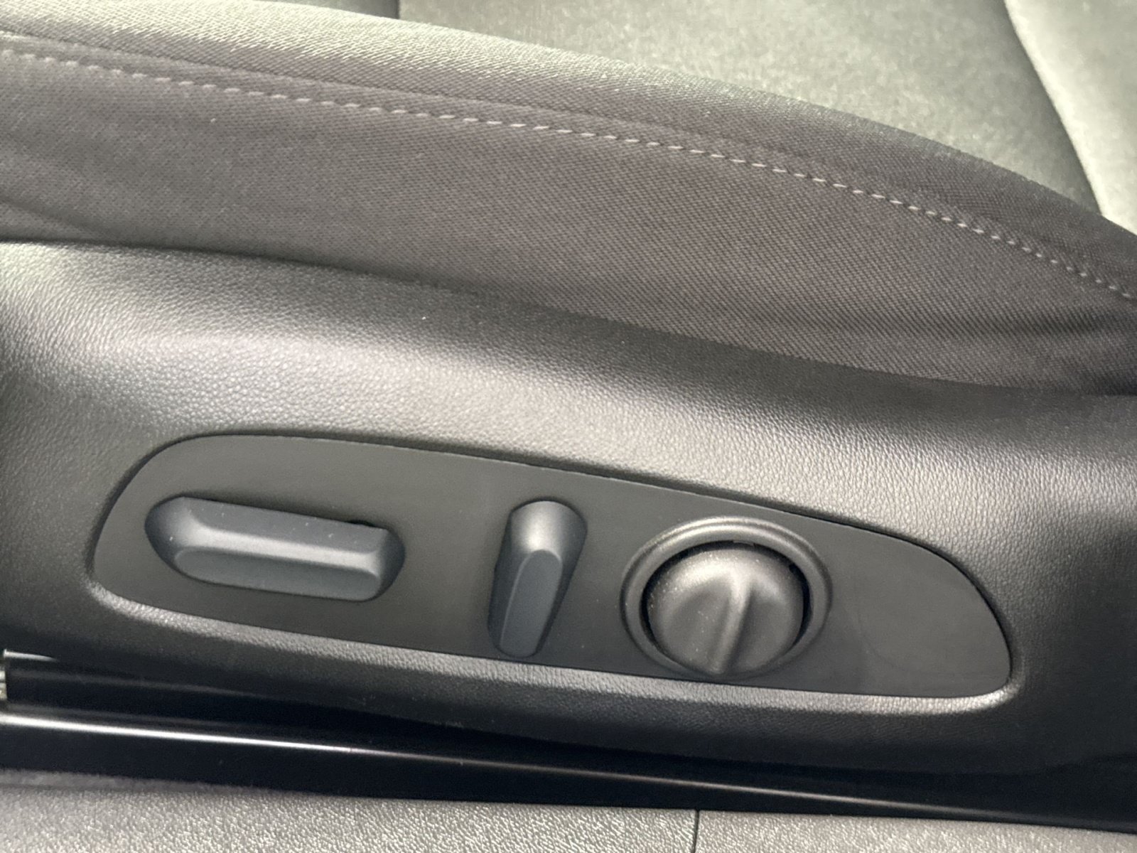 Used 2024 Chevrolet Malibu RS w/ LPO, Floor Liner Package FWD image 15