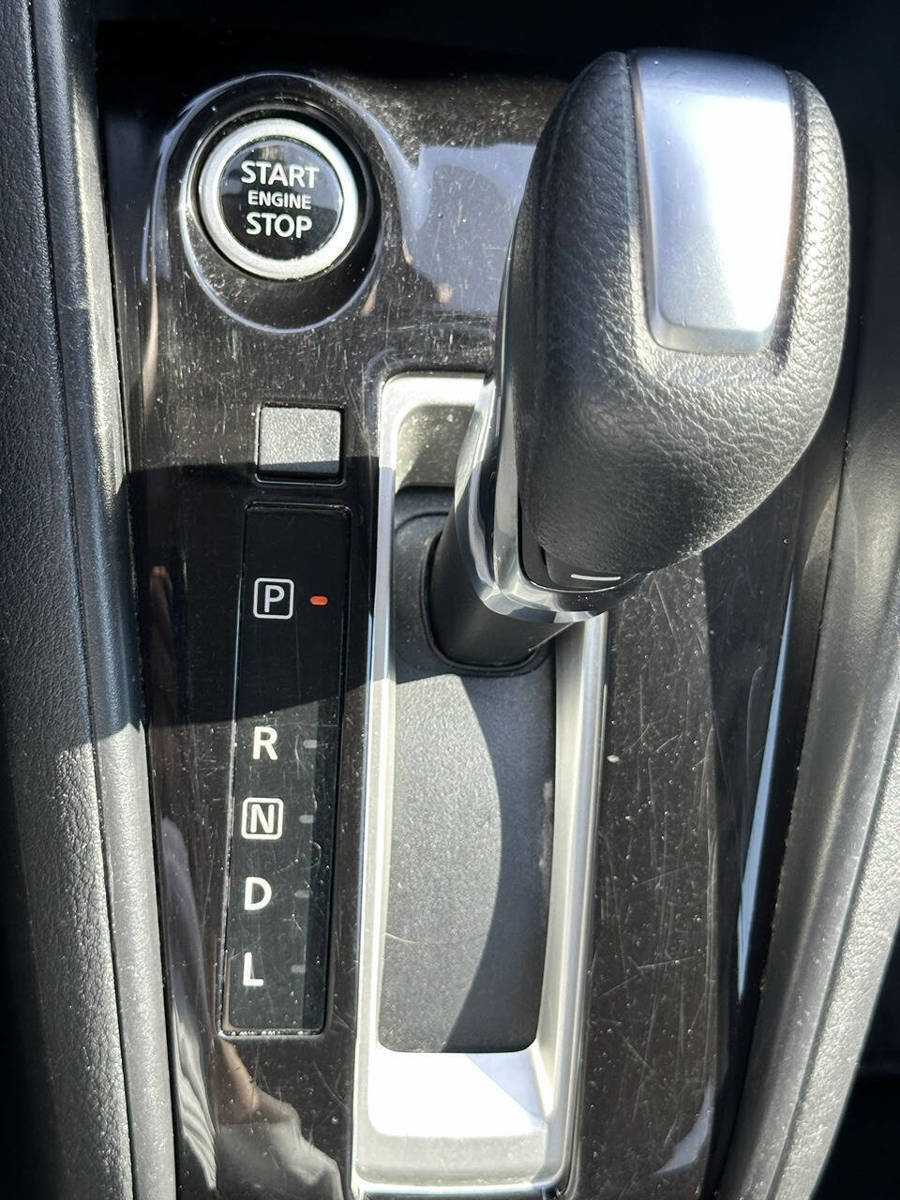 Used 2021 Nissan Kicks S FWD image 19