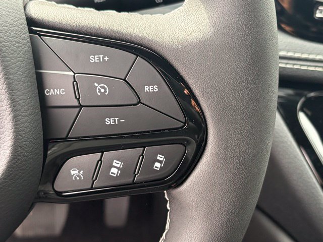 New 2026 Chrysler Pacifica Limited w/ S Appearance Package FWD image 19