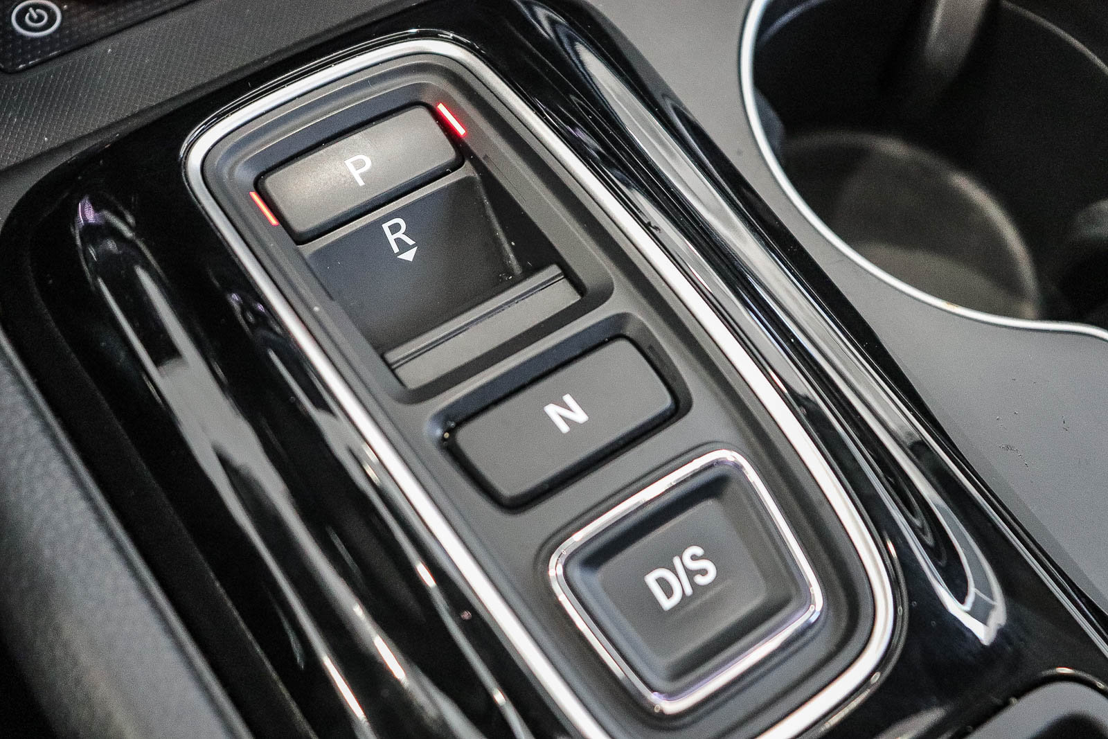 Certified 2025 Honda Pilot Touring image 27