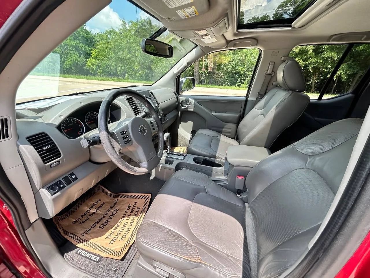 Used 2019 Nissan Frontier SL RWD image 11
