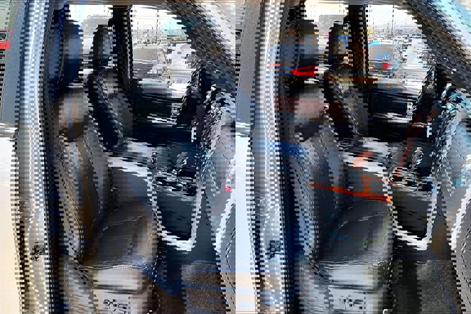 Used 2010 Ford F150 Lariat image 8