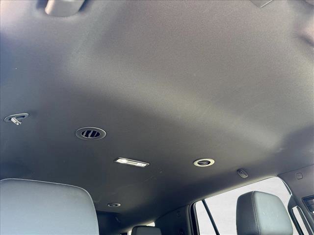 Used 2025 Chevrolet Tahoe Z71 AWD/4WD image 25