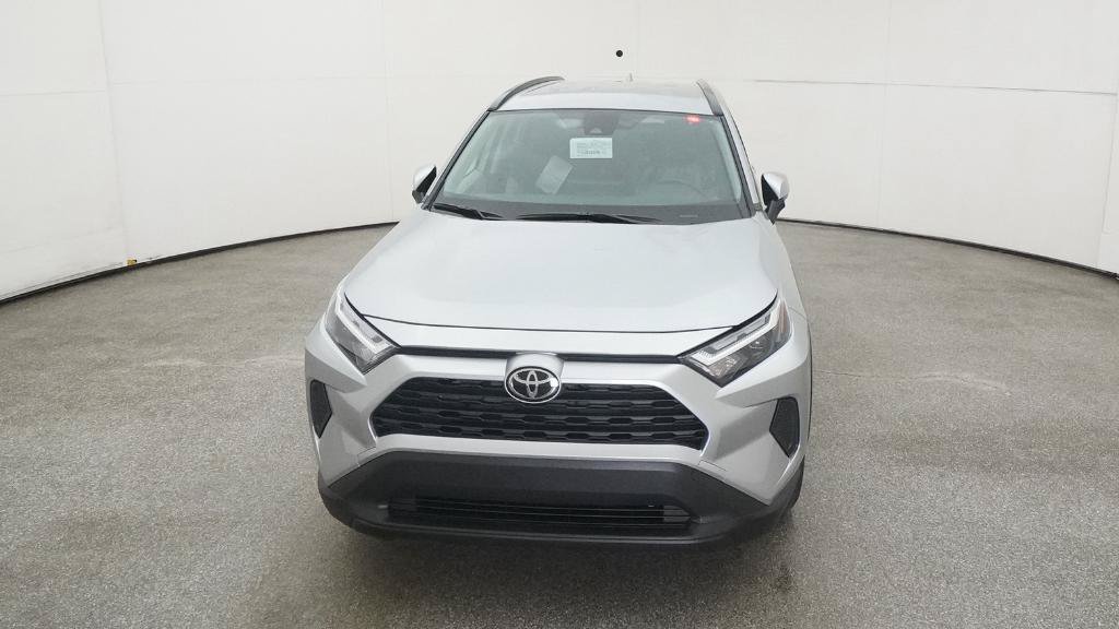 New 2025 Toyota RAV4 XLE AWD/4WD image 2
