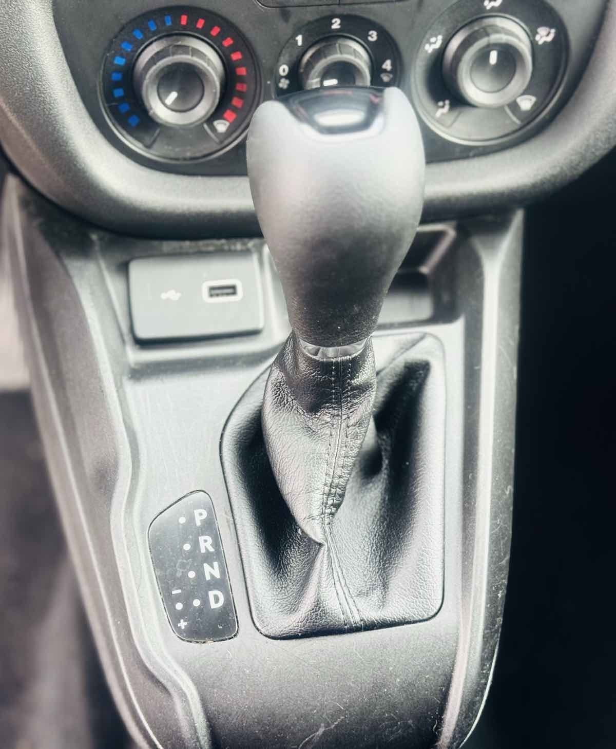 Used 2021 RAM ProMaster City Tradesman image 19