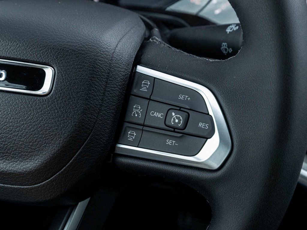 New 2026 Jeep Compass Limited image 12