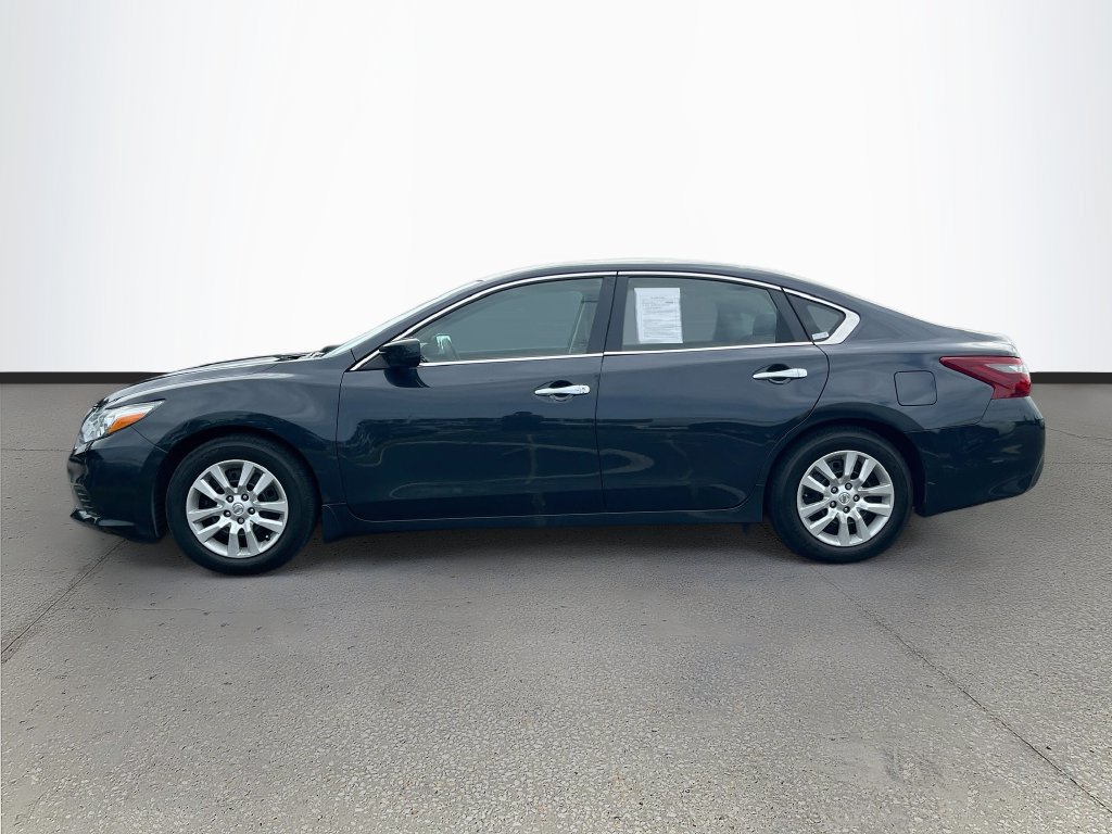 Used 2018 Nissan Altima 2.5 S w/ S Convenience Package FWD image 4
