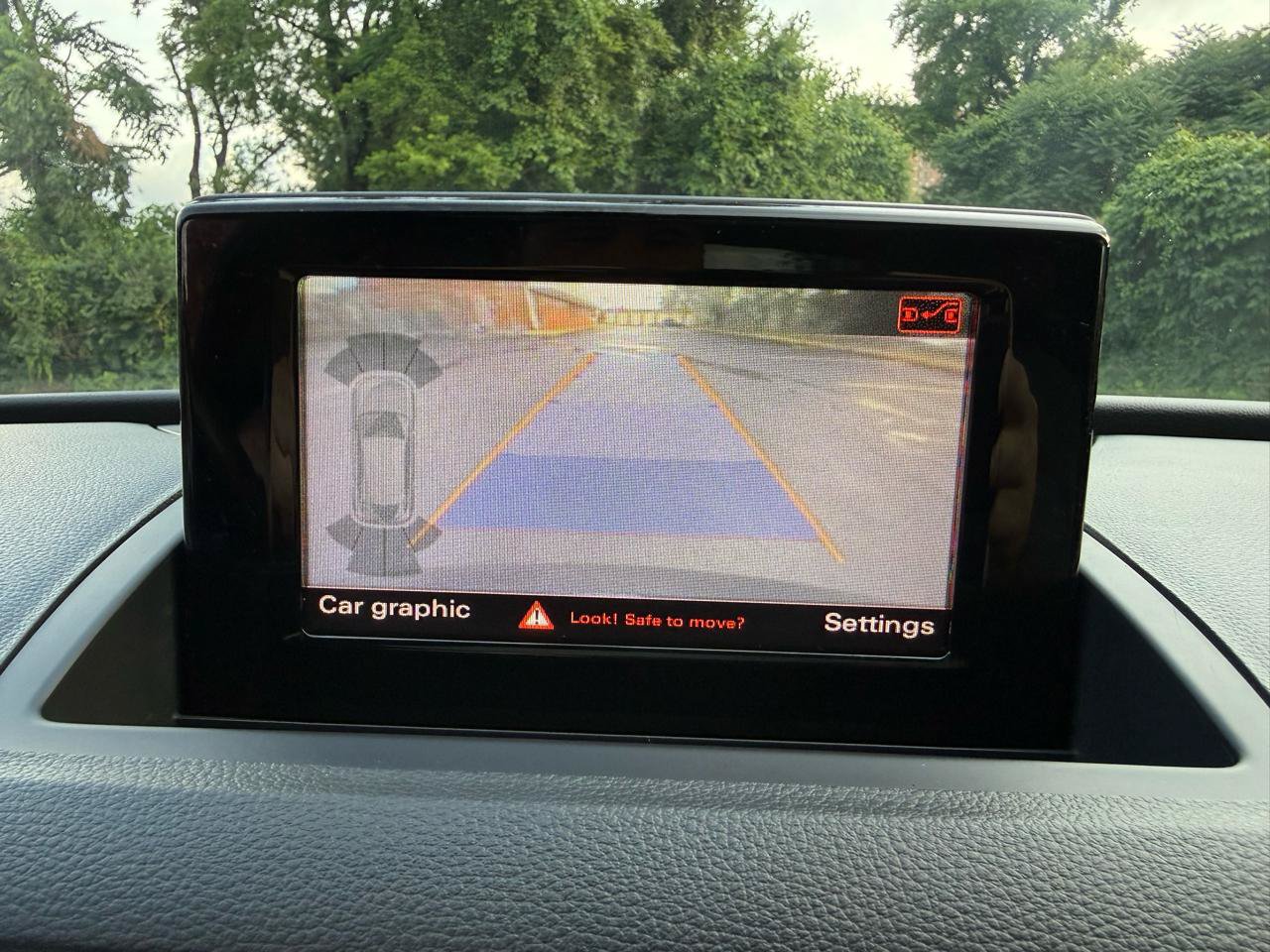 Used 2018 Audi Q3 2.0T Premium FWD image 30