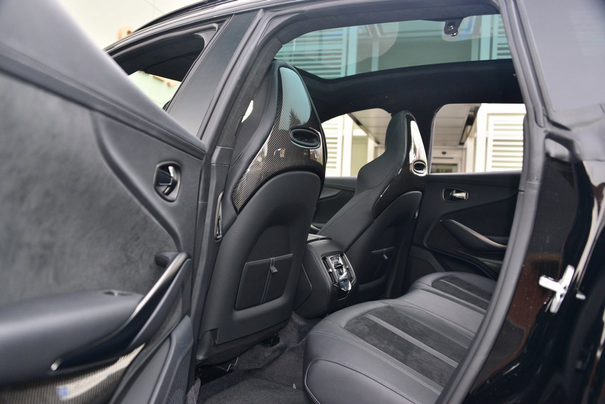 Used 2023 Aston Martin DBX 707 image 25