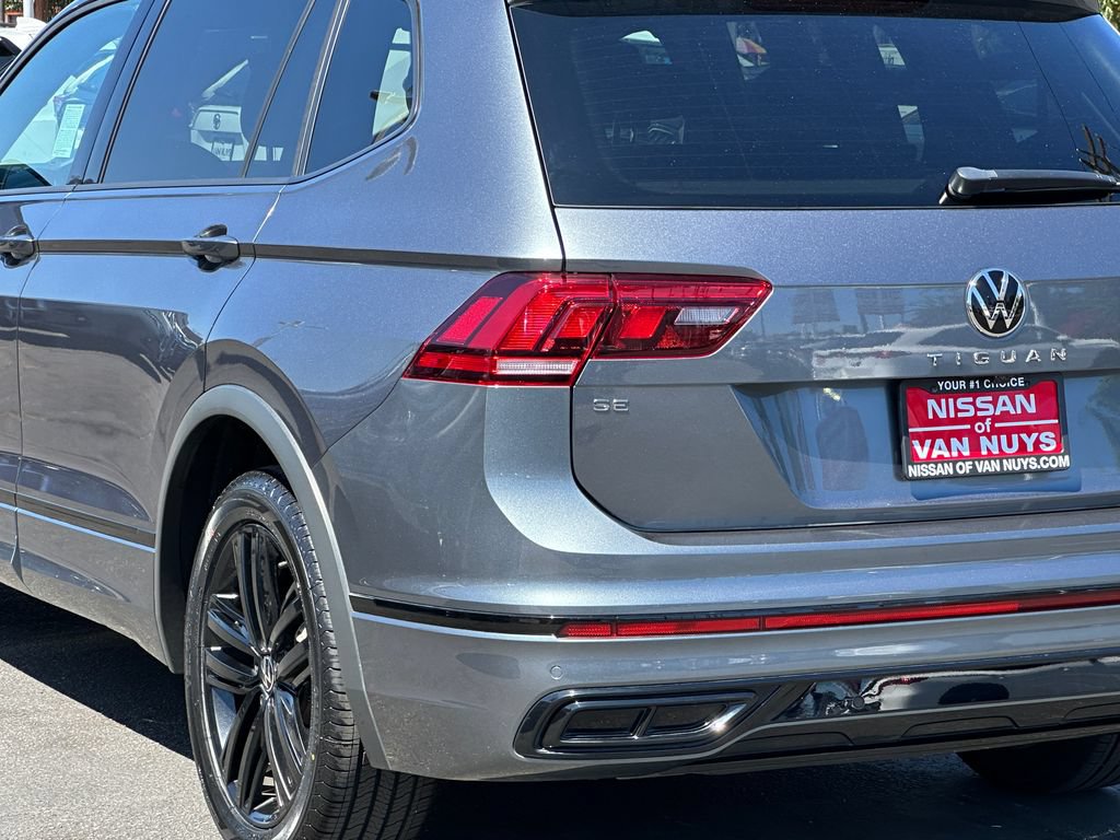 Used 2022 Volkswagen Tiguan SE R-Line FWD image 5