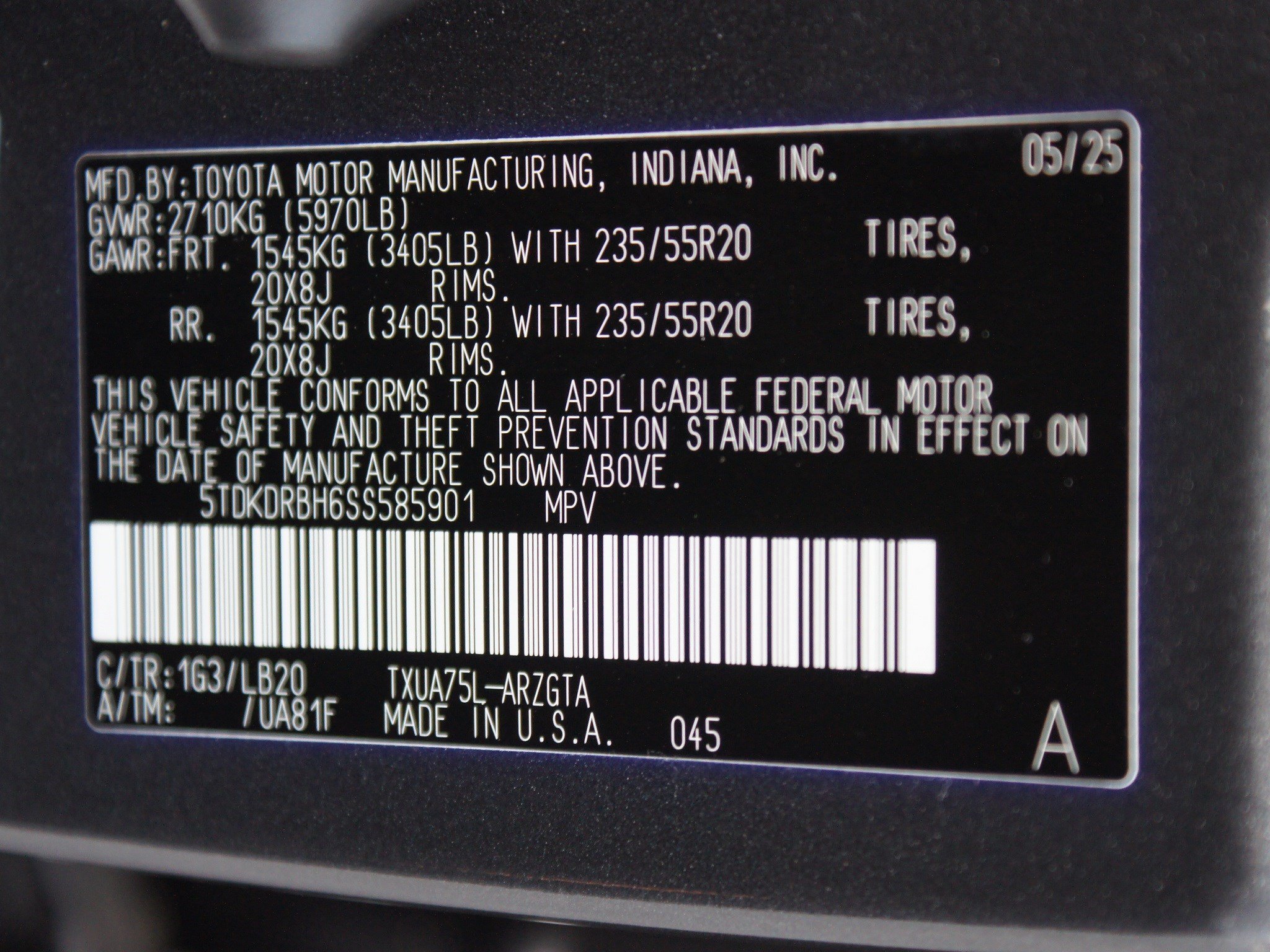 Used 2025 Toyota Highlander Limited AWD/4WD image 28