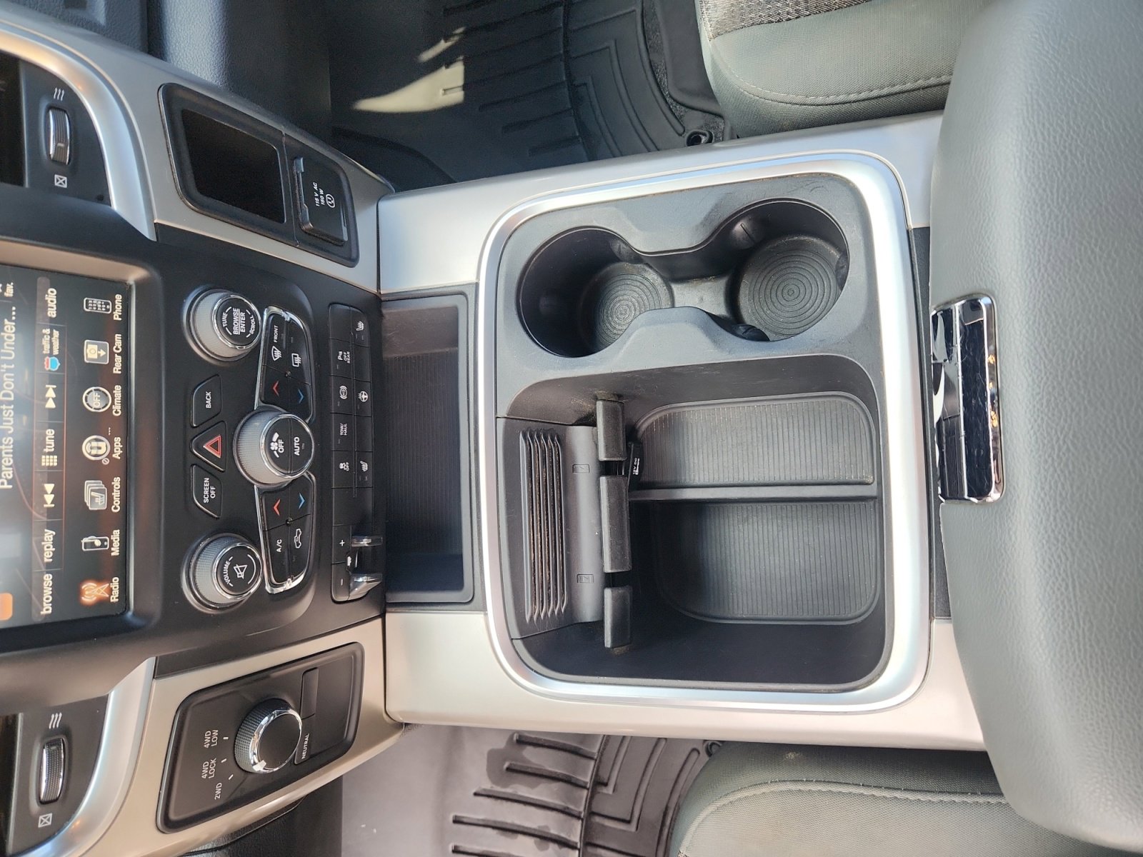 Used 2016 RAM 2500 Big Horn w/ Black Appearance Group image 15