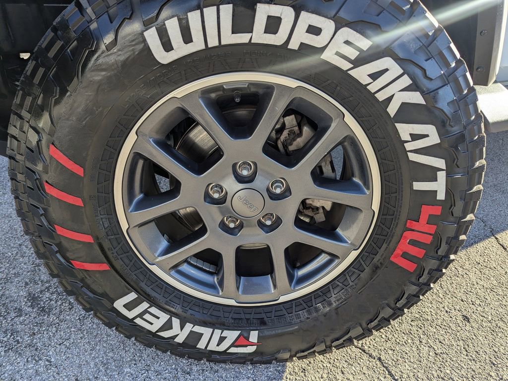 Used 2020 Jeep Gladiator Overland image 30