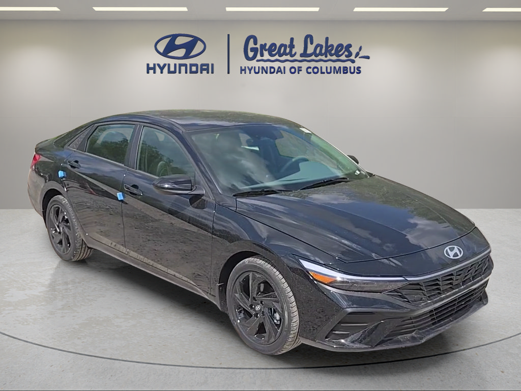 New 2026 Hyundai Elantra Sport FWD image 7
