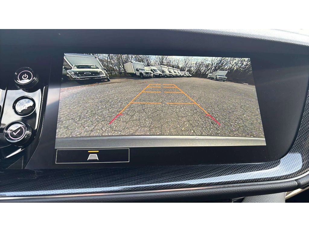 Certified 2023 Buick Envision Preferred image 17