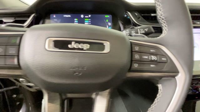 Used 2023 Jeep Grand Cherokee 4WD 4xe w/ MOPAR Finishing Package image 22