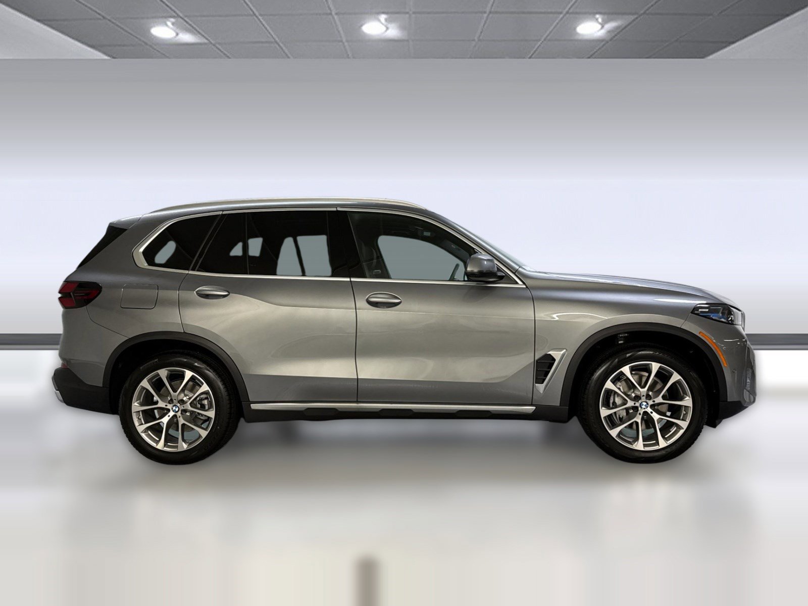 Used 2026 BMW X5 sDrive40i RWD image 7