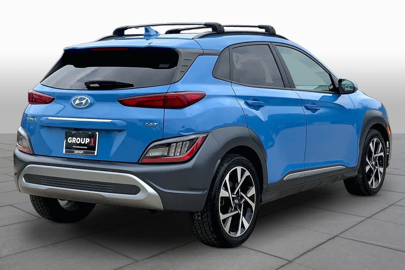 Used 2022 Hyundai Kona Limited FWD image 13