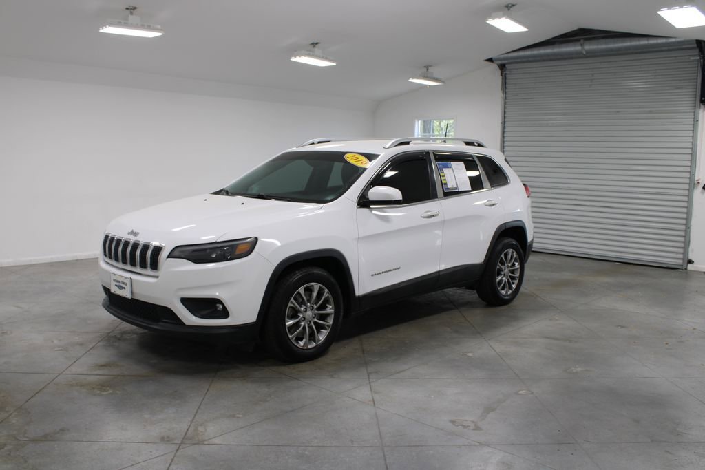 Used 2019 Jeep Cherokee Latitude Plus w/ Comfort/Convenience Group image 5