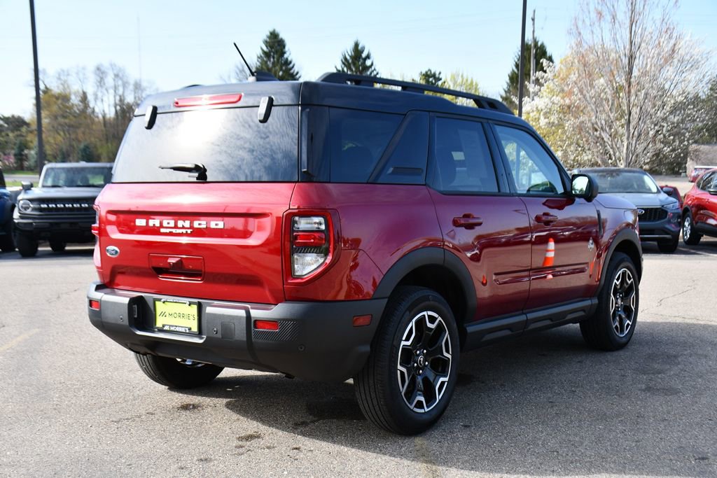Used 2025 Ford Bronco Sport Outer Banks w/ Outer Banks Tech Package+ AWD/4WD image 6