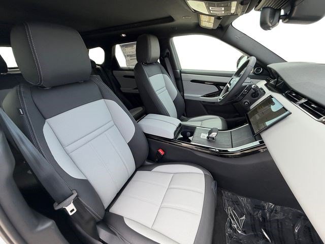 New 2026 Land Rover Range Rover Evoque Hoxton AWD/4WD image 16