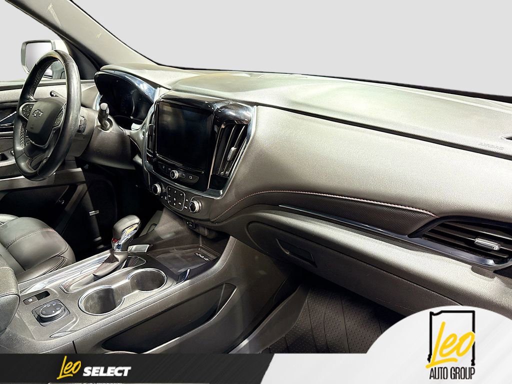 Used 2023 Chevrolet Traverse RS w/ LPO, Floor Liner Package AWD/4WD image 31