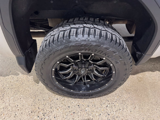 Used 2020 GMC Sierra 1500 Elevation AWD/4WD image 29