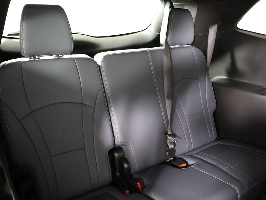 Used 2024 Buick Enclave Premium image 36