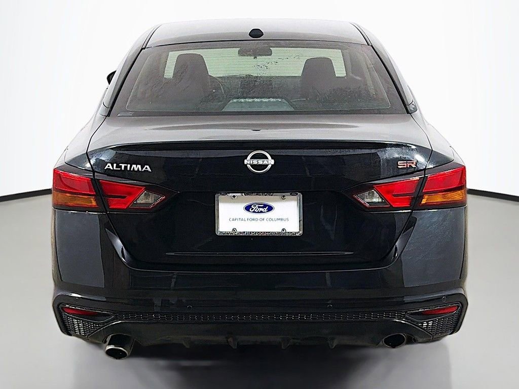 Used 2024 Nissan Altima 2.5 SR image 9