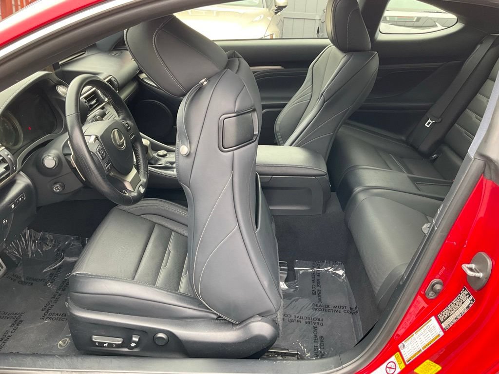 Used 2016 Lexus RC 200t RWD image 22