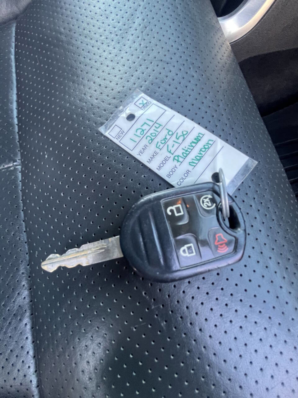 Used 2014 Ford F150 Platinum image 28