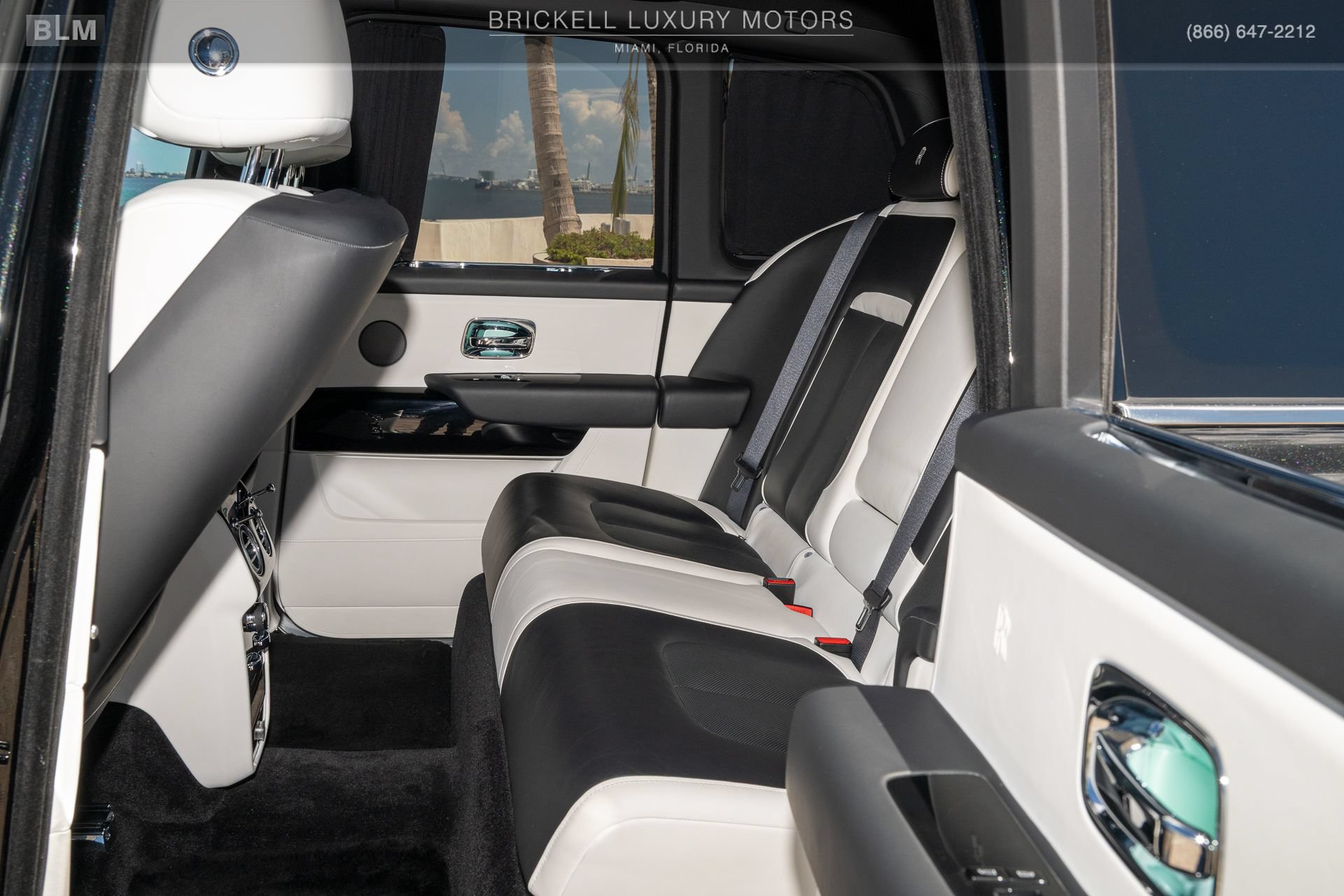 Used 2022 Rolls-Royce Cullinan AWD/4WD image 25
