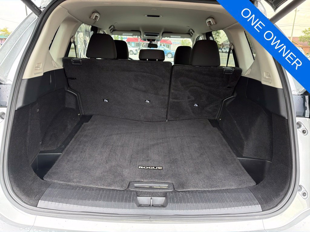 Used 2024 Nissan Rogue SV AWD/4WD image 25