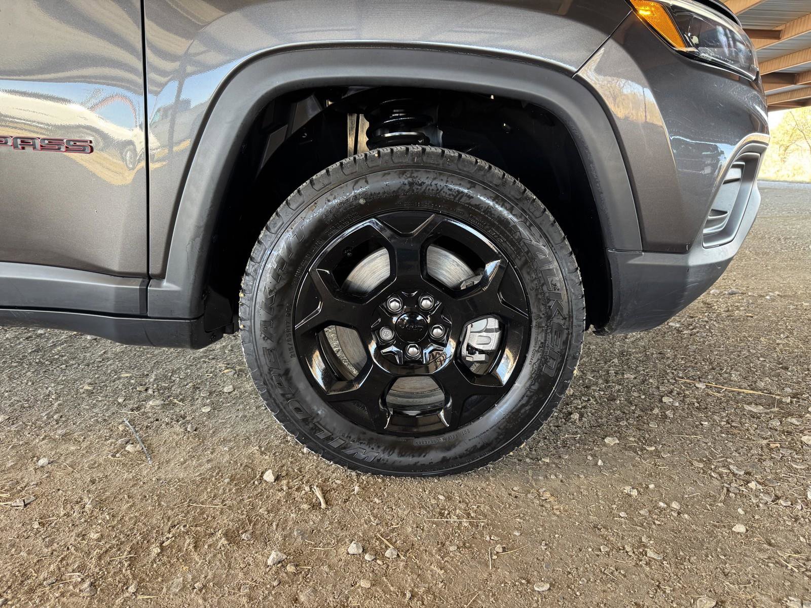 Used 2023 Jeep Compass Trailhawk w/ Trailhawk Elite Group image 46