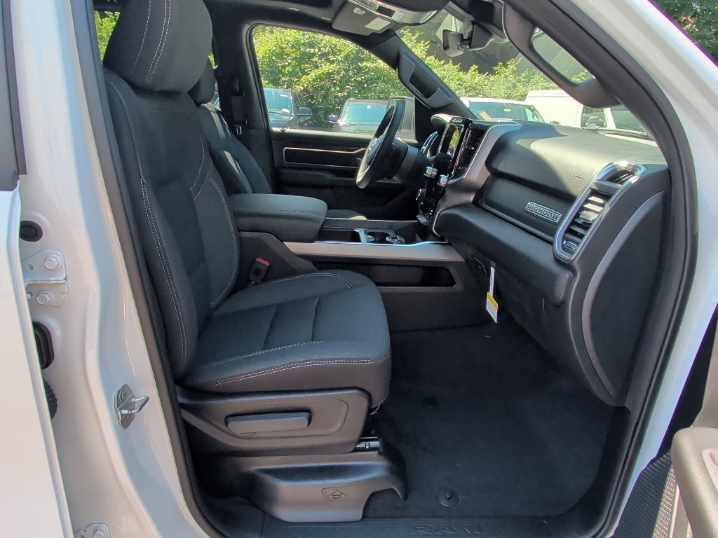 New 2026 RAM 1500 Big Horn AWD/4WD image 16