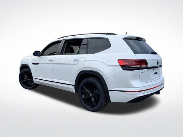 Used 2023 Volkswagen Atlas SEL R-Line image 3
