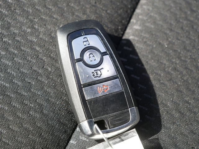 Used 2025 Ford Escape ST-Line AWD/4WD image 35