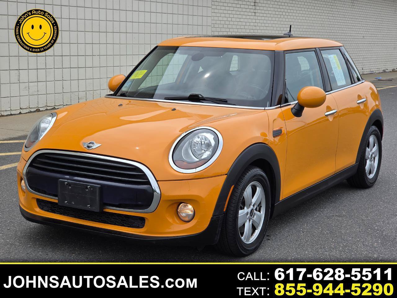 Used 2016 MINI Cooper 4-Door Hardtop FWD image 1