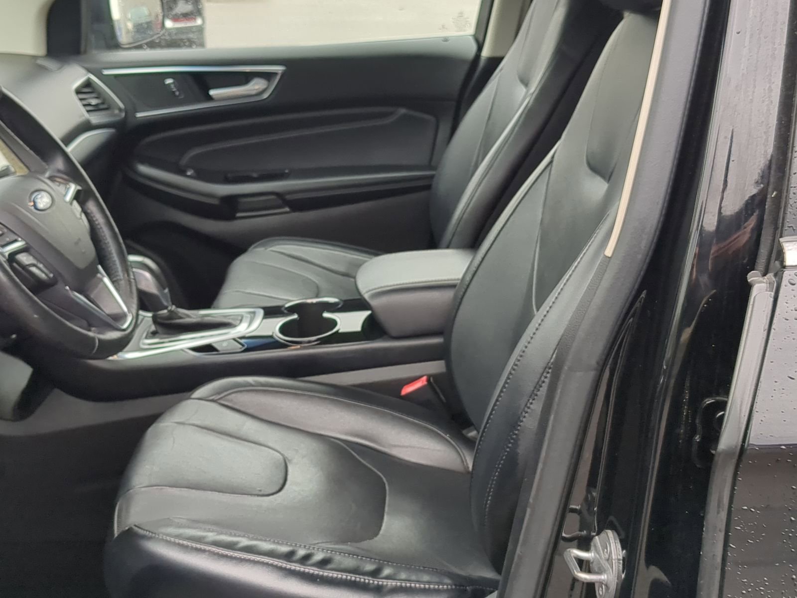 Used 2017 Ford Edge Titanium w/ Equipment Group 301A image 22