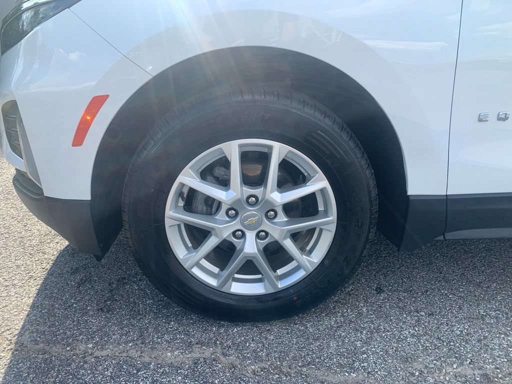 Used 2023 Chevrolet Equinox LT AWD/4WD image 33
