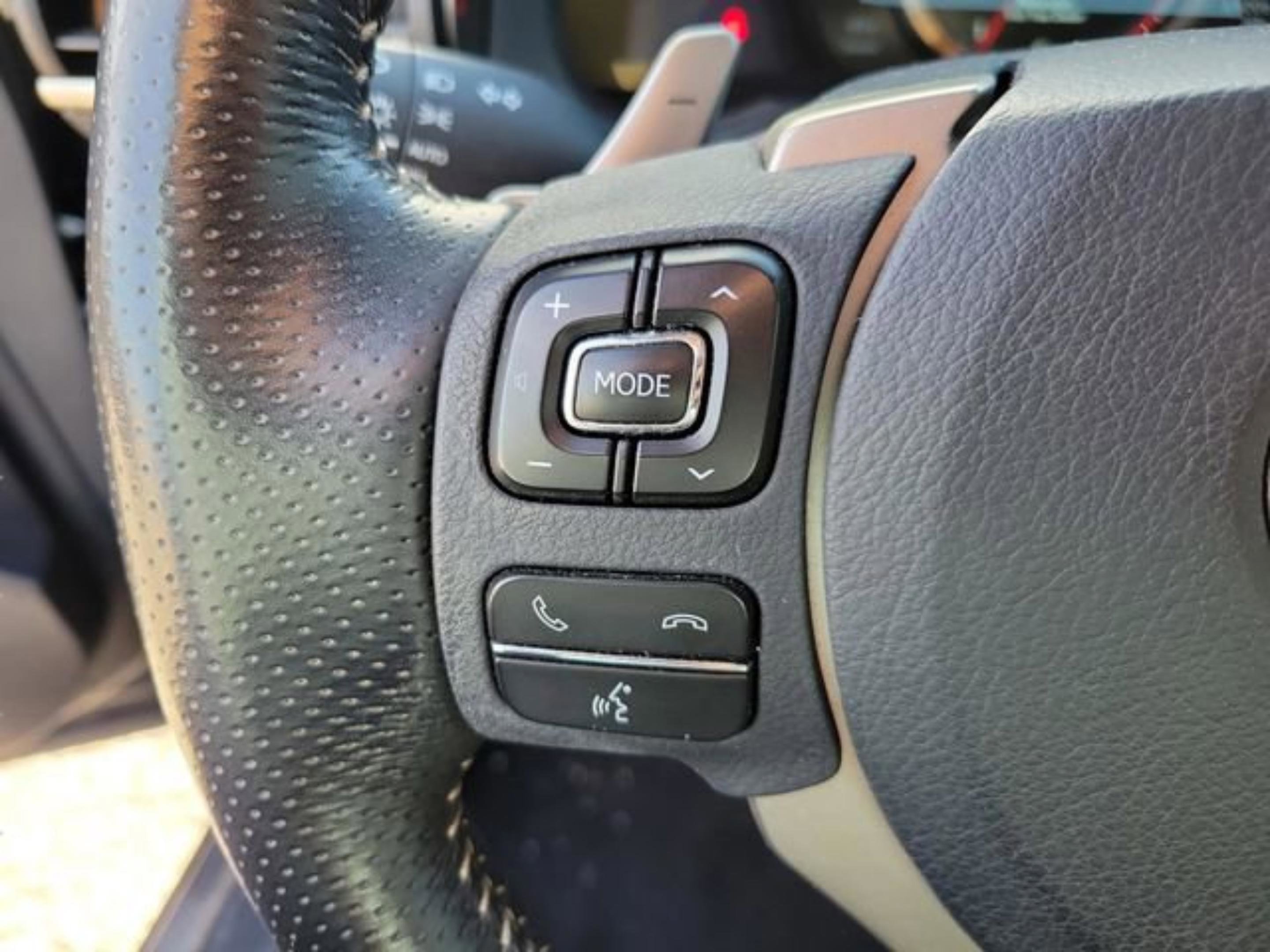 Used 2020 Lexus IS 350 F Sport w/ F Sport Package RWD image 20