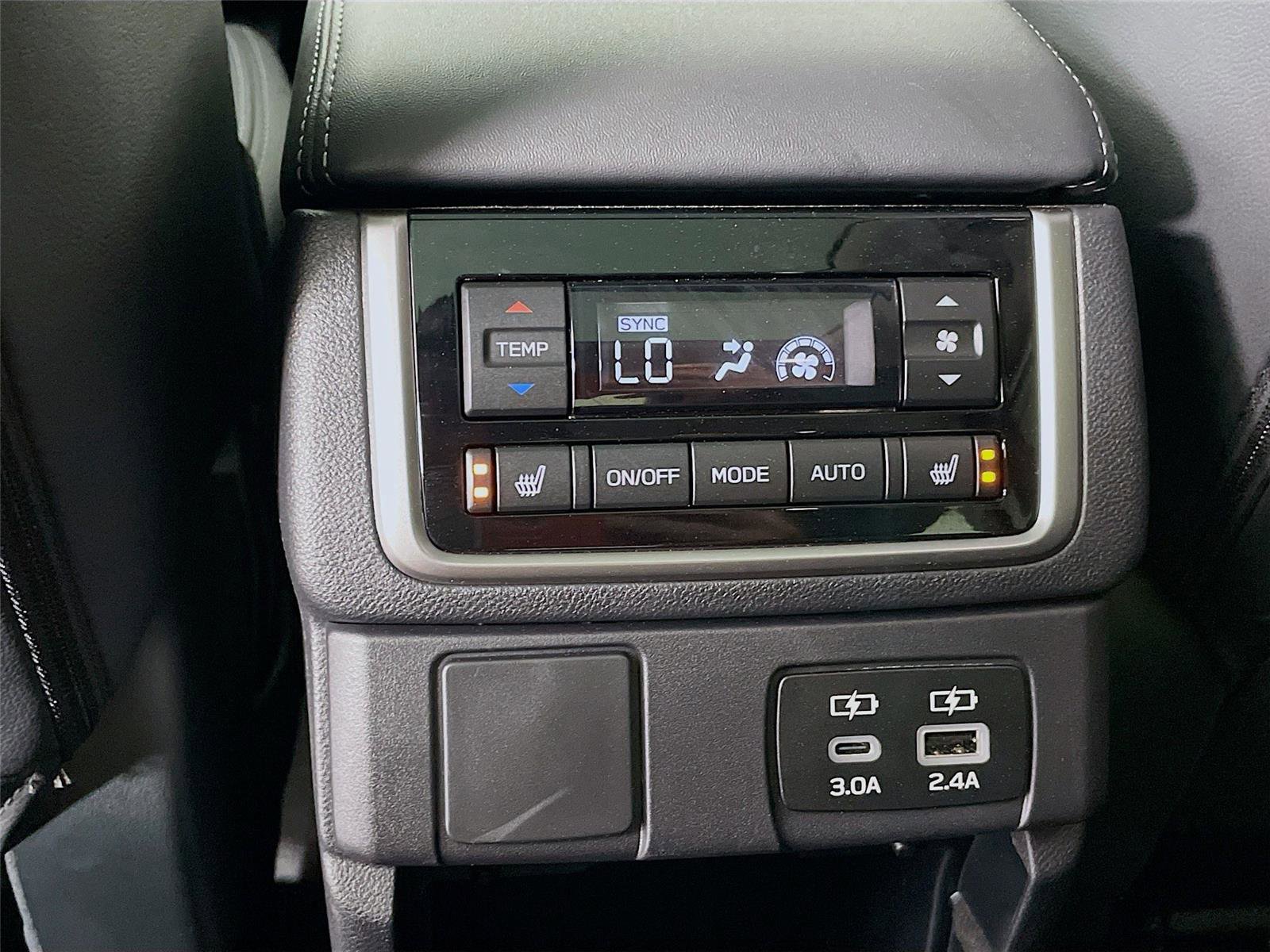 Certified 2025 Subaru Ascent Limited image 30