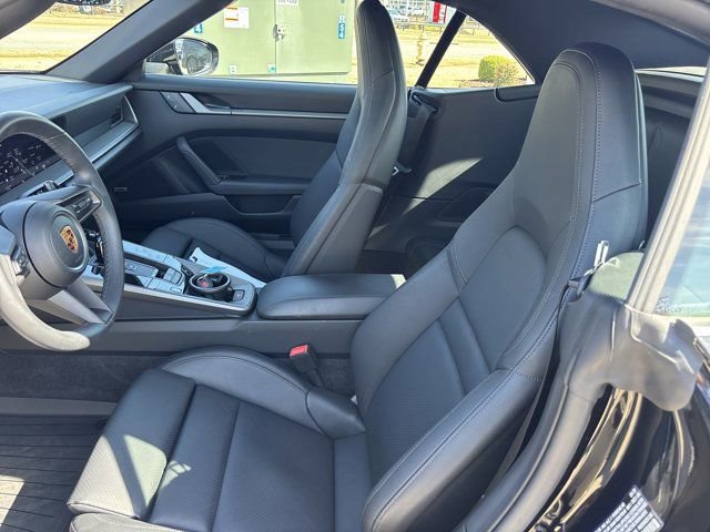 Used 2022 Porsche 911 Carrera image 13