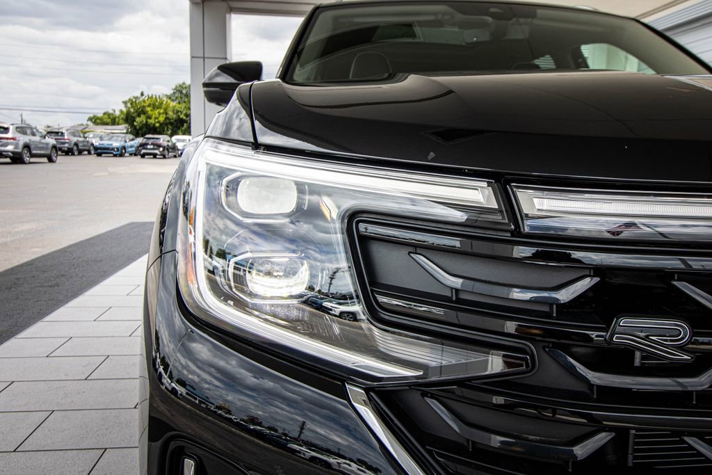 New 2026 Volkswagen Atlas SEL Premium R-Line AWD/4WD image 6