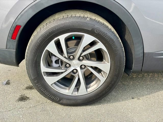 Used 2021 Buick Envision Essence w/ Technology Package I FWD image 31