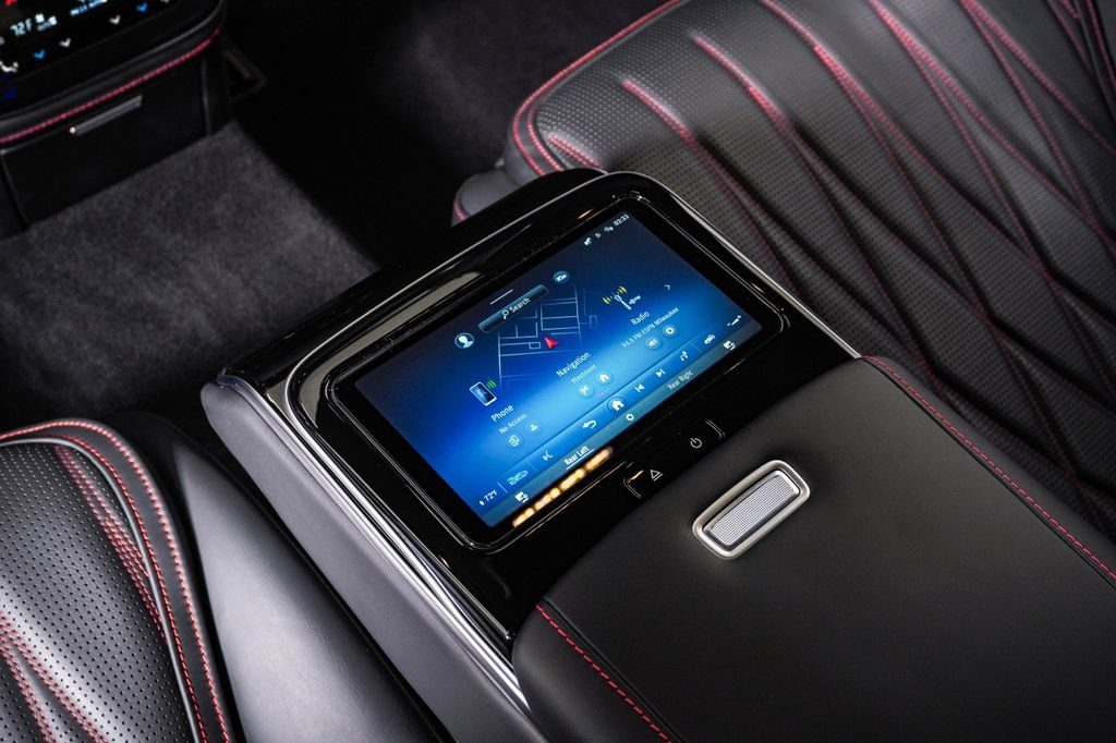Used 2024 Mercedes-Benz S 63 AMG S image 23