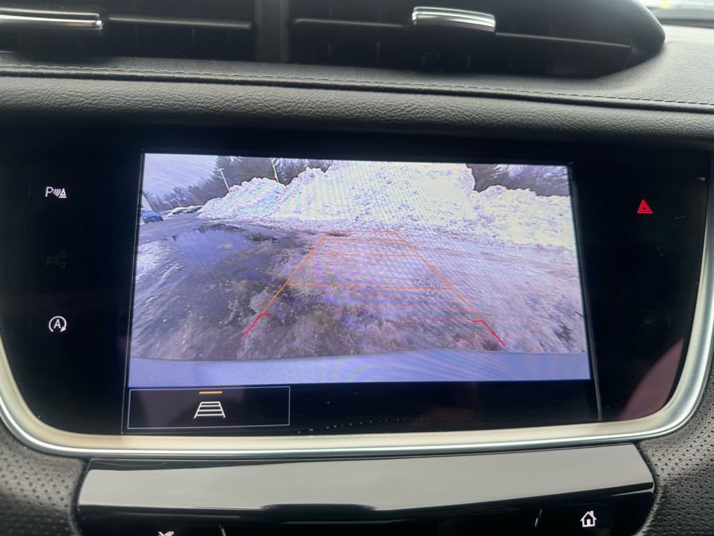 Used 2024 Cadillac XT5 Premium Luxury image 10