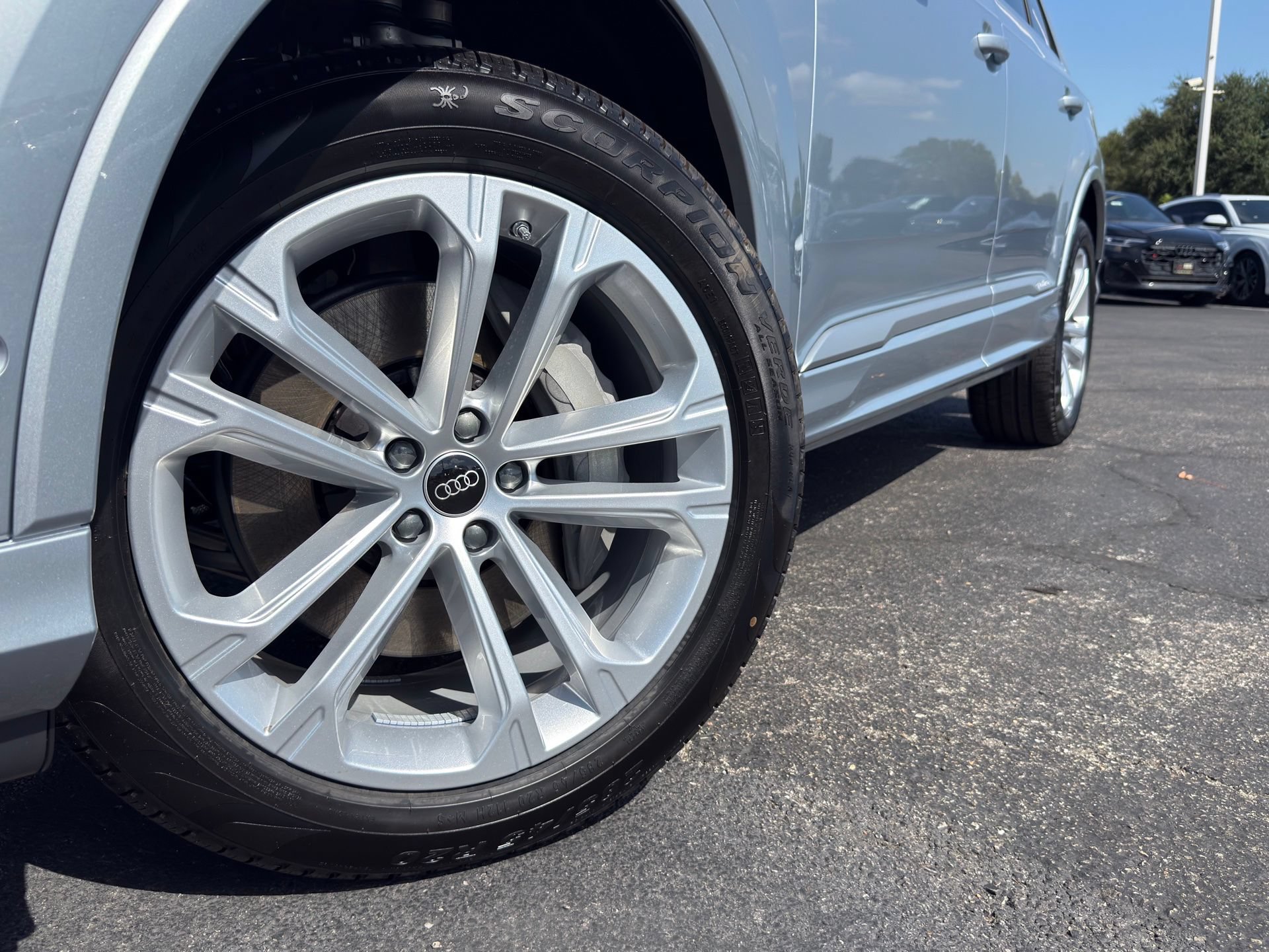 New 2026 Audi Q7 2.0T Premium Plus AWD/4WD image 4