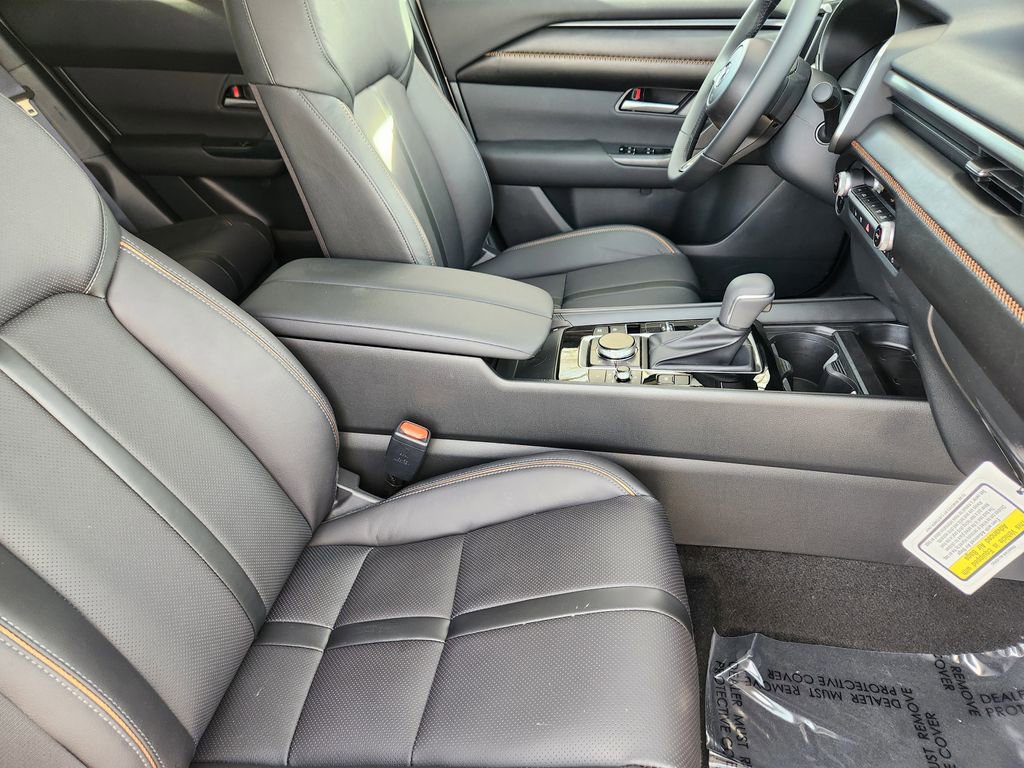 New 2026 MAZDA CX-50 AWD 2.5 Hybrid w/ Weather Package image 4