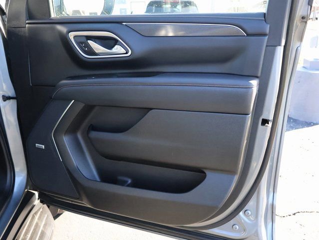 Used 2021 GMC Yukon AT4 w/ Technology Package image 11